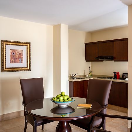 Mercure Grand Hotel Seef - All Suites Manama Eksteriør billede