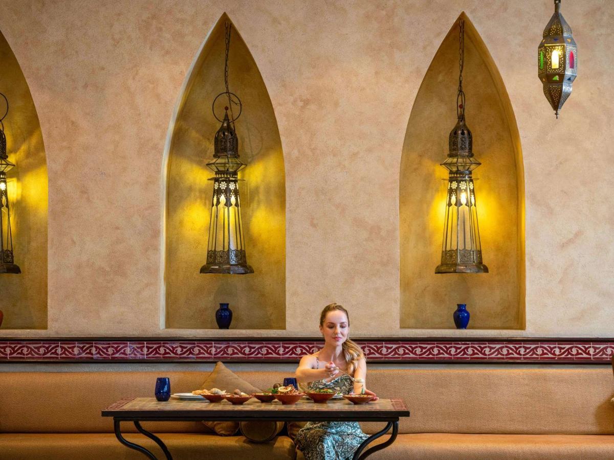 Mercure Grand Hotel Seef - All Suites Manama Eksteriør billede