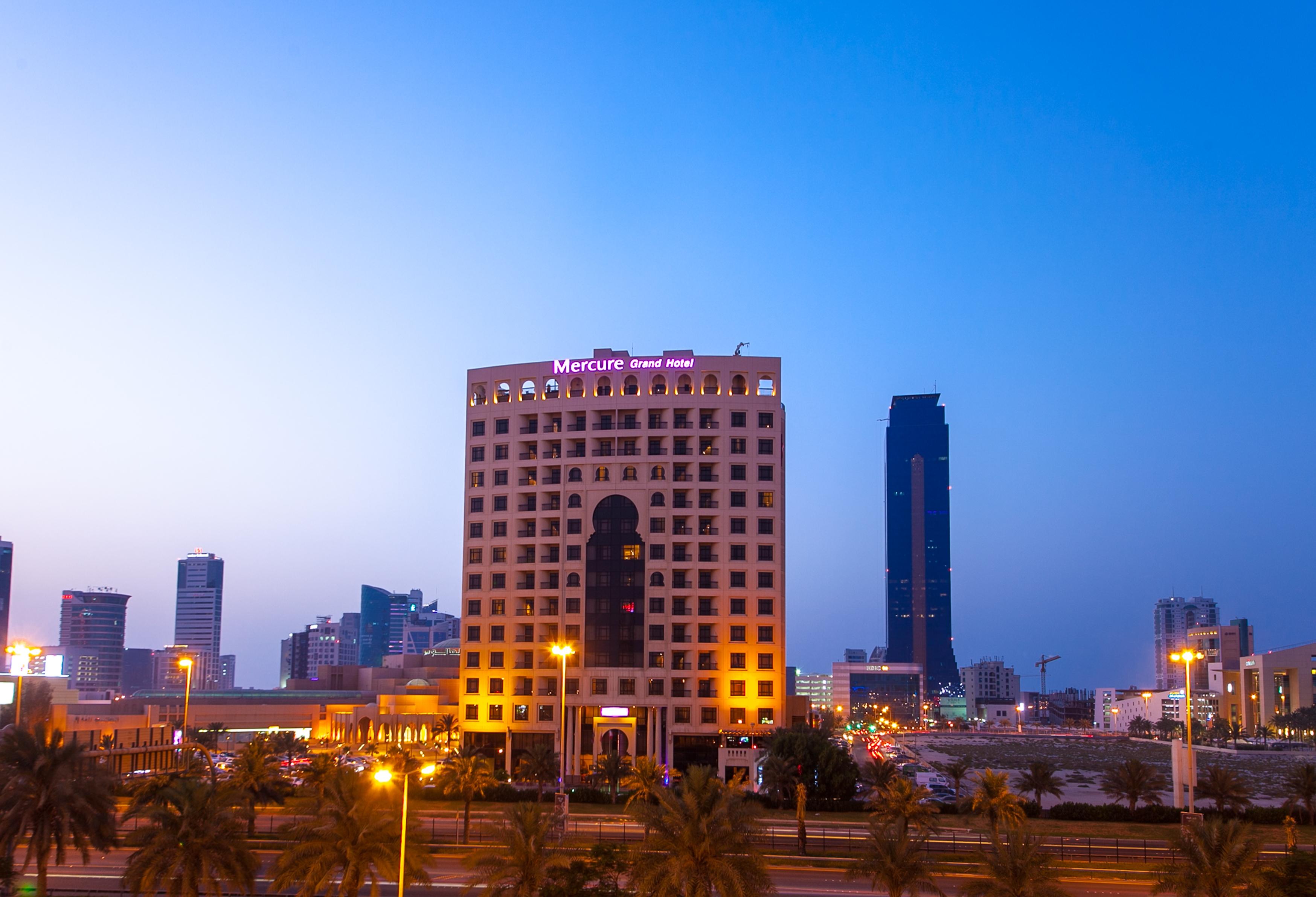 Mercure Grand Hotel Seef - All Suites Manama Eksteriør billede