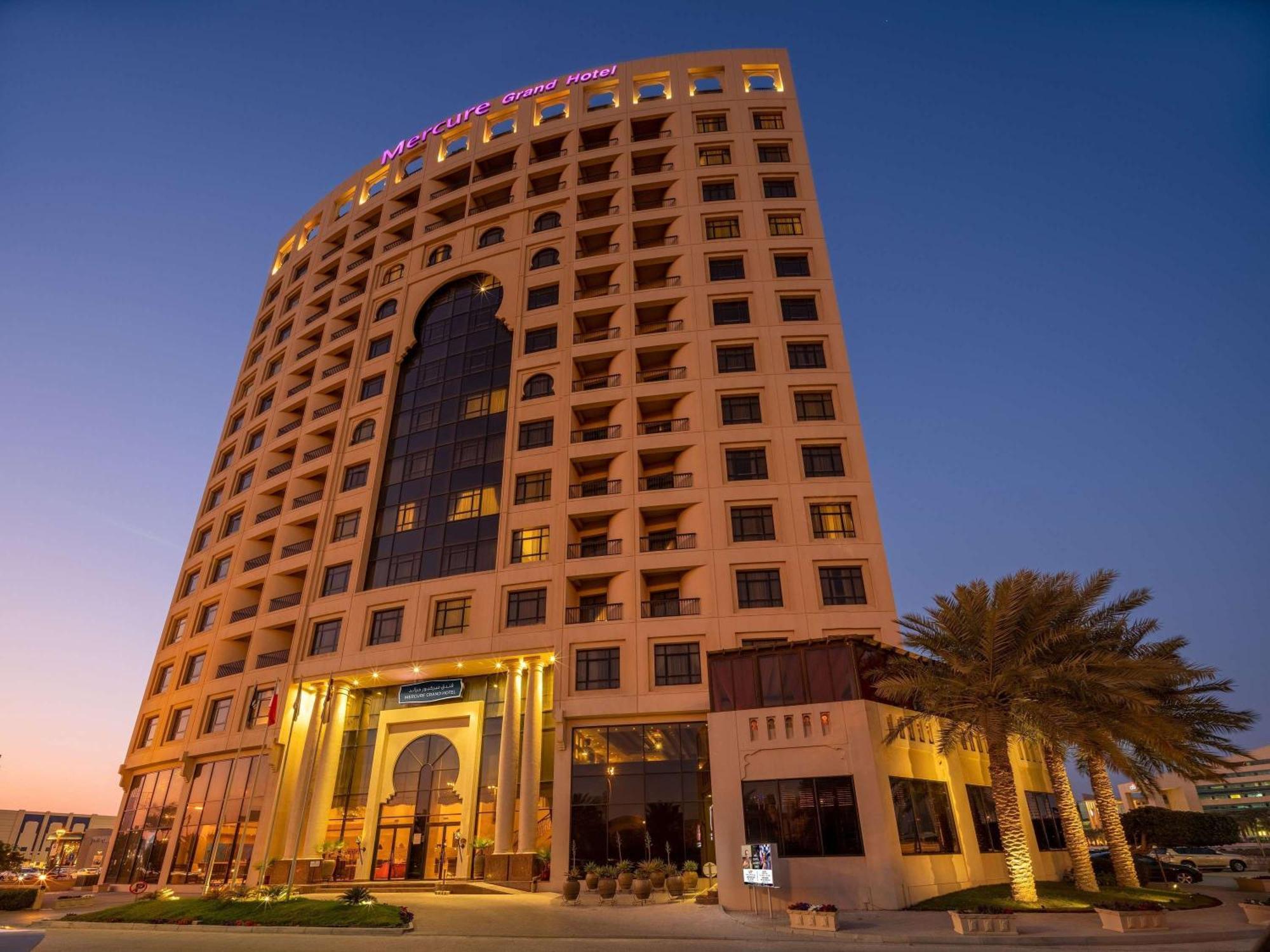 Mercure Grand Hotel Seef - All Suites Manama Eksteriør billede