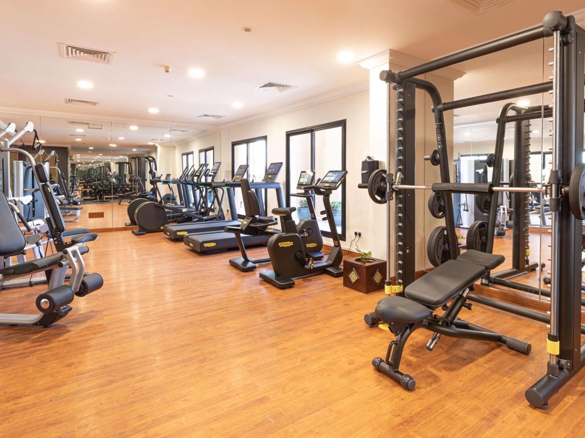 Mercure Grand Hotel Seef - All Suites Manama Eksteriør billede